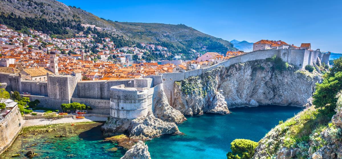Best Time to Sail the Mediterranean