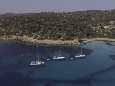 Sailing Lefkas: Explore Greece On and Off the Water 