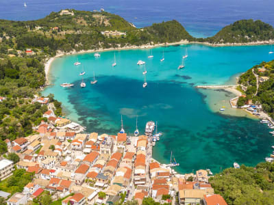 catamarans-anchoring-